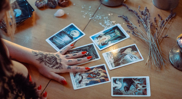 Why Pair Tarot & Oracle Decks Together 